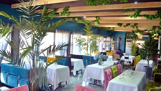 Breakfast, lunch and dinner served - Le Relais (Bamako)