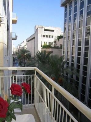 Basic-Zimmer, 2 Schlafzimmer, Balkon, Gartenblick