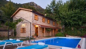 Piscina all'aperto