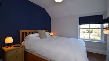 Deluxe Apartment, Private Bathroom | 1 bedroom