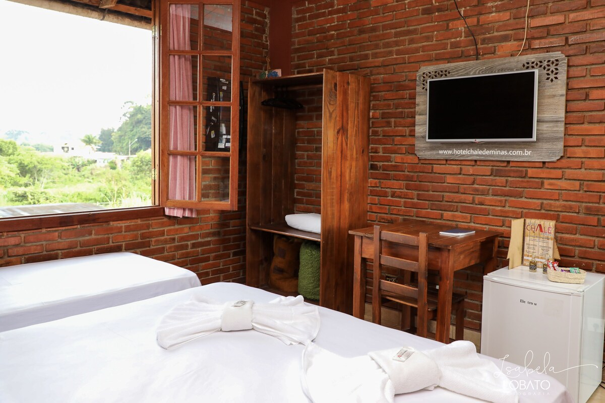 Standard Triple Room | Minibar, iron/ironing board, free WiFi, bed sheets