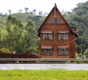 Exterior - Hotel Chalé de Minas (Barbacena)