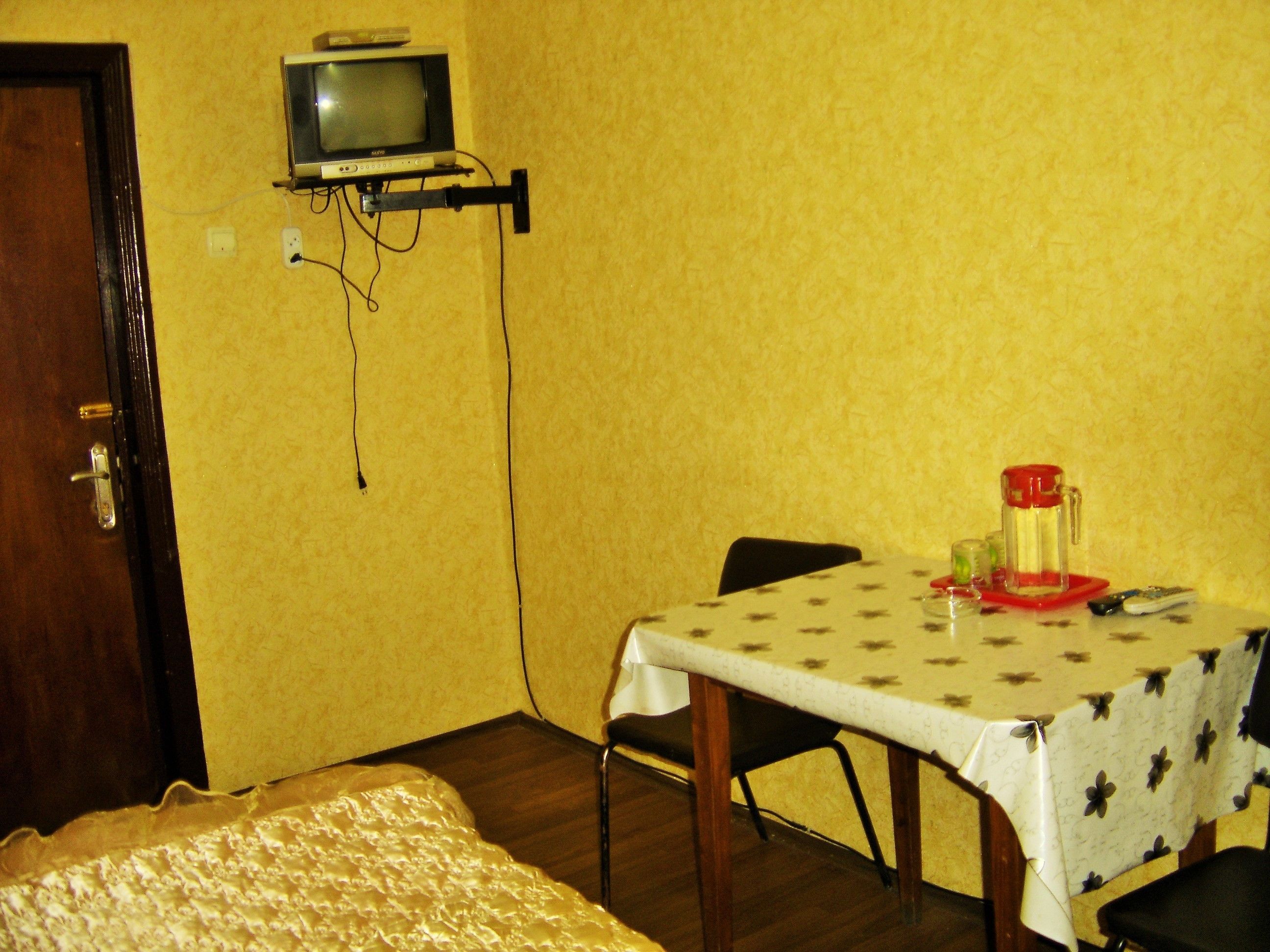 standard double room (#5) | iron/ironing board, free wifi