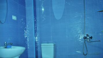 Standard Twin Room (#1) | Iron/ironing board, free WiFi