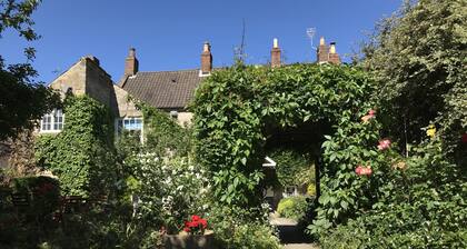 Bramwood Cottages