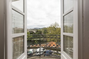Panoramic Studio, Balcony, River View (2nd Floor) | Balcony view - Fontainhas River Residence (Porto)