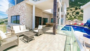 Unclassified image, 4 of 29, button - Villa Excellence (Kas)