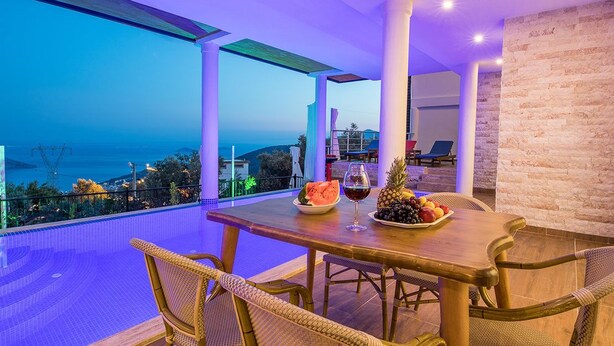 Villa, 3 Schlafzimmer, eigener Pool | Terrasse/Patio
