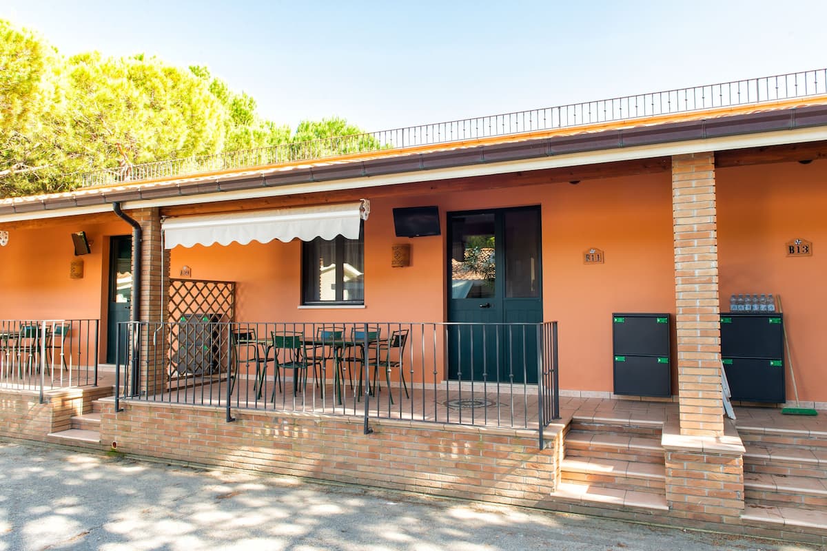 Apartment, 2 Bedrooms (Tipo B) | 1 bedroom, in-room safe, bed sheets, wheelchair access