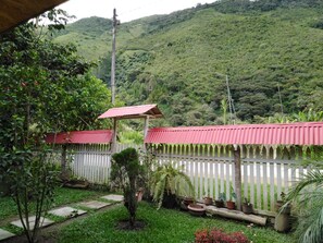 Pintu masuk hartanah