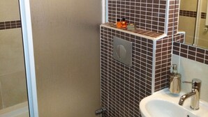 Unclassified image, 4 of 15, button - Cetinkaya Hotel (Çanakkale)