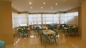 Unclassified image, 3 of 15, button - Cetinkaya Hotel (Çanakkale)