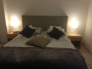 Desk, free WiFi, bed sheets