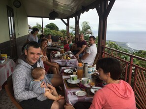Free daily continental breakfast - La Caz Océane (Saint-Leu)