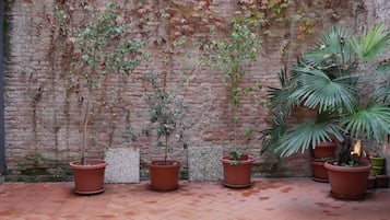 Apartment, 1 Bedroom | Terrace/patio