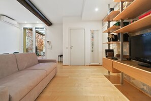 公寓, 1 间卧室 | 起居区 | 平板电��视