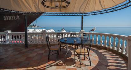 Sirius Beach Hotel & SPA