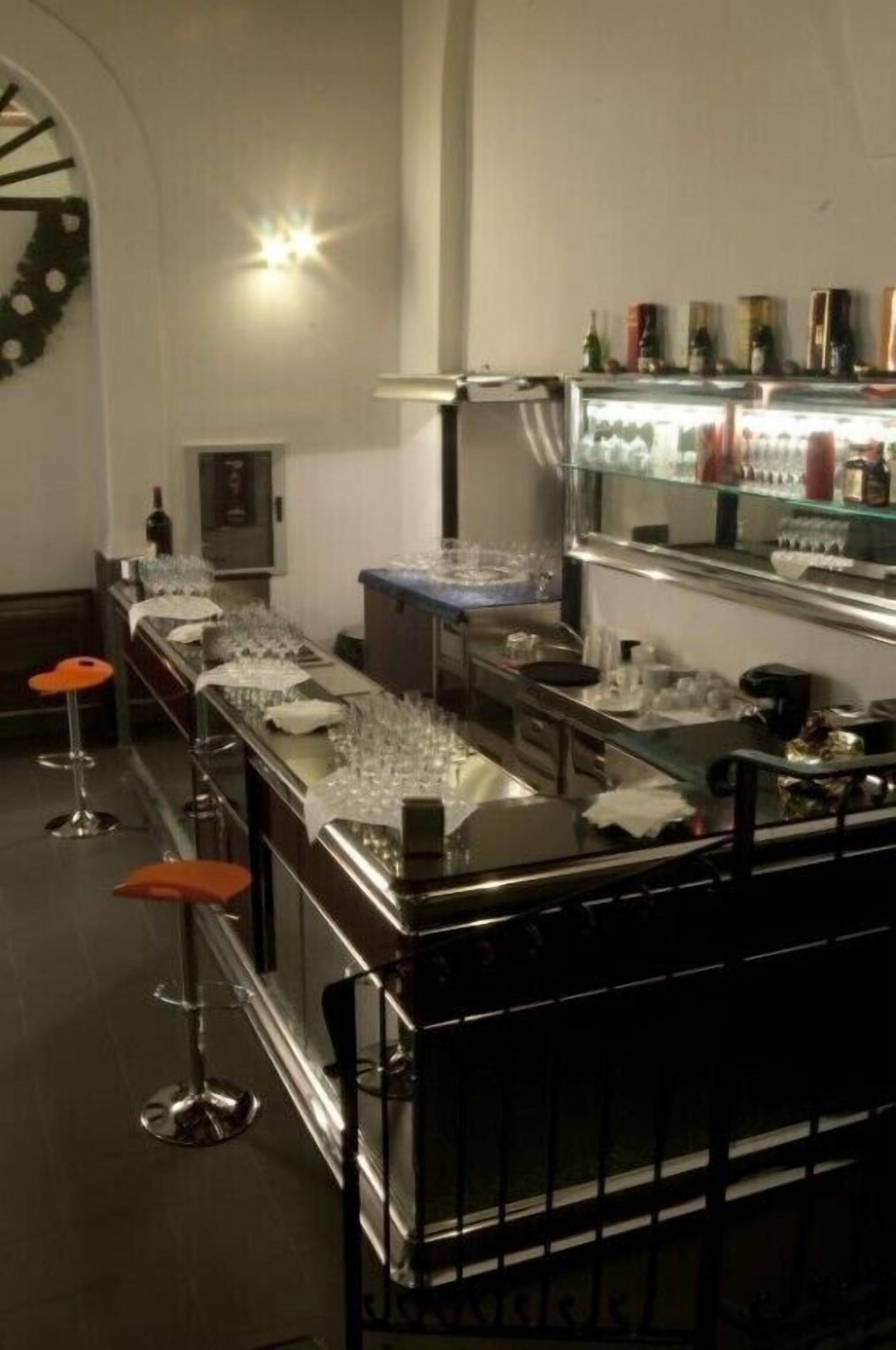 Bar (in der Unterkunft)