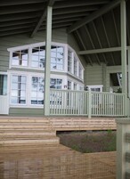 Vila superluxo, 2 quartos, sauna seca, ao lado do lago | Terraço/p átio