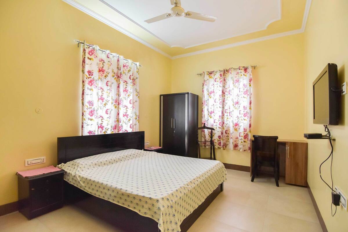 Habitación, 1 cama doble, no fumadores | Camas supletorias
