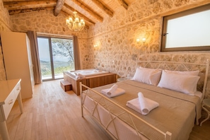 Villa, 3 Bedrooms | 3 bedrooms, bed sheets - Villa Tasci (Kas)