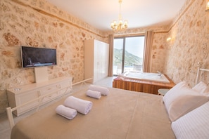 Villa, 3 Bedrooms | 3 bedrooms, bed sheets - Villa Tasci (Kas)