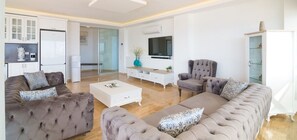 Villa, 4 Bedrooms, Private Pool | Living room | Flat-screen TV - Villa Infinity (Kas)