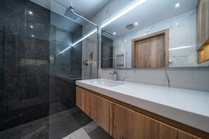 Apartment (Lux) | Bathroom shower - Meta Apartments (Szczyrk)