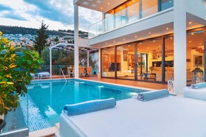 Outdoor pool - Villa Naz (Kas)