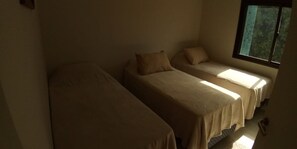 2 bedrooms, free WiFi, bed sheets - Apartamento Praia do Santinho (Florianópolis)