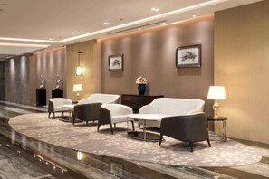 로비 좌석 공간