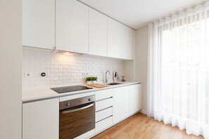 Apartamento, 1 habitación, terraza (5) | Cocina básica privada | Frigorífico, microondas, horno y placa de cocina