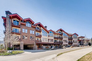 Exterior - Black Bear3Br 3Ba BB103 - CBBI - No Cleaning Fee! by RedAwning (Crested Butte)