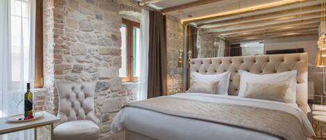 Deluxe Double Room | Premium bedding, memory foam beds, minibar, in-room safe