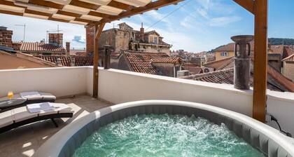 Le Premier Luxury Rooms