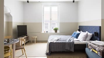 Finnish Design Penthouse Studio | Living area | Smart TV, video game console, Netflix, MP3 dock