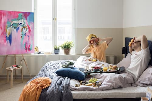 Ropa de cama de alta calidad y camas con pillow-top
