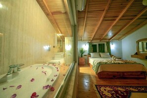 Villa, 3 Bedrooms - Villa Tuzer (Kas)