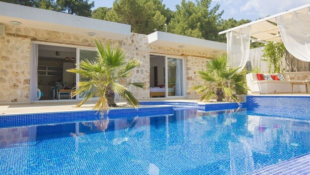 Outdoor pool - Villa Mucize (Kas)