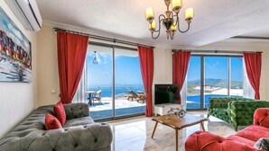 Unclassified image, 5 of 15, button - Villa Istanbul (Kas)