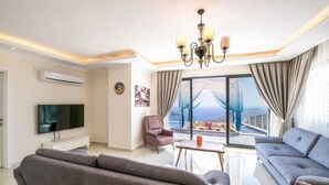 Villa, 3 Bedrooms, Private Pool | Living room