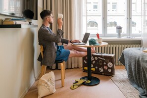 Habitación doble (- Homey) | 1 dormitorio y ropa de cama de alta calidad