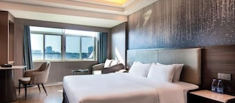 Wanjia Dongfang Hotel