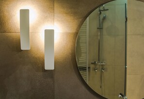 Villa, plusieurs lits, non-fumeurs | Salle de bain | Baignoire relaxante profonde, articles de toilette gratuits