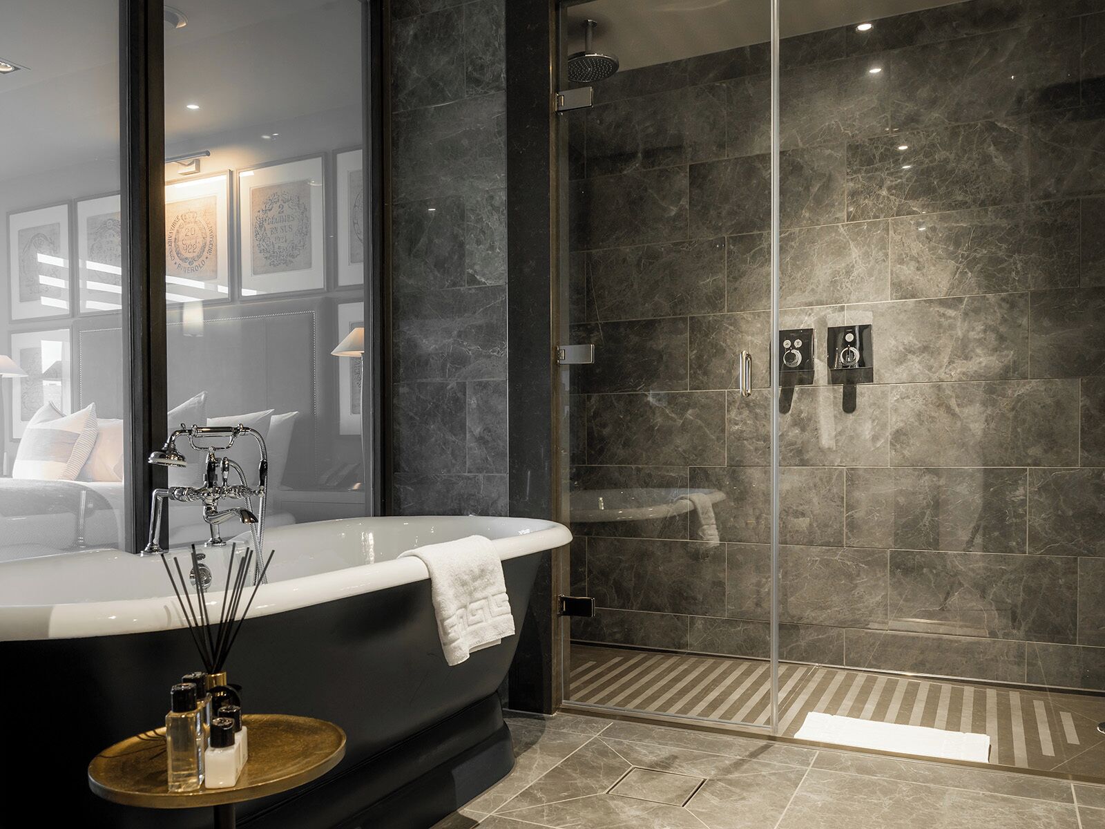 Foto - Dakota Manchester