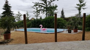 Piscine extérieure (ouverte en saison)