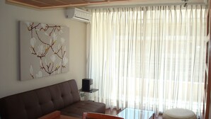 Apartment, Multiple Beds, Non Smoking | In-room dining - Travel Place Lyon (Santiago)