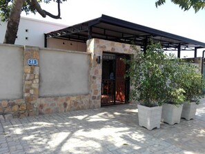 Exterior - Urban Lodge (Bujumbura)
