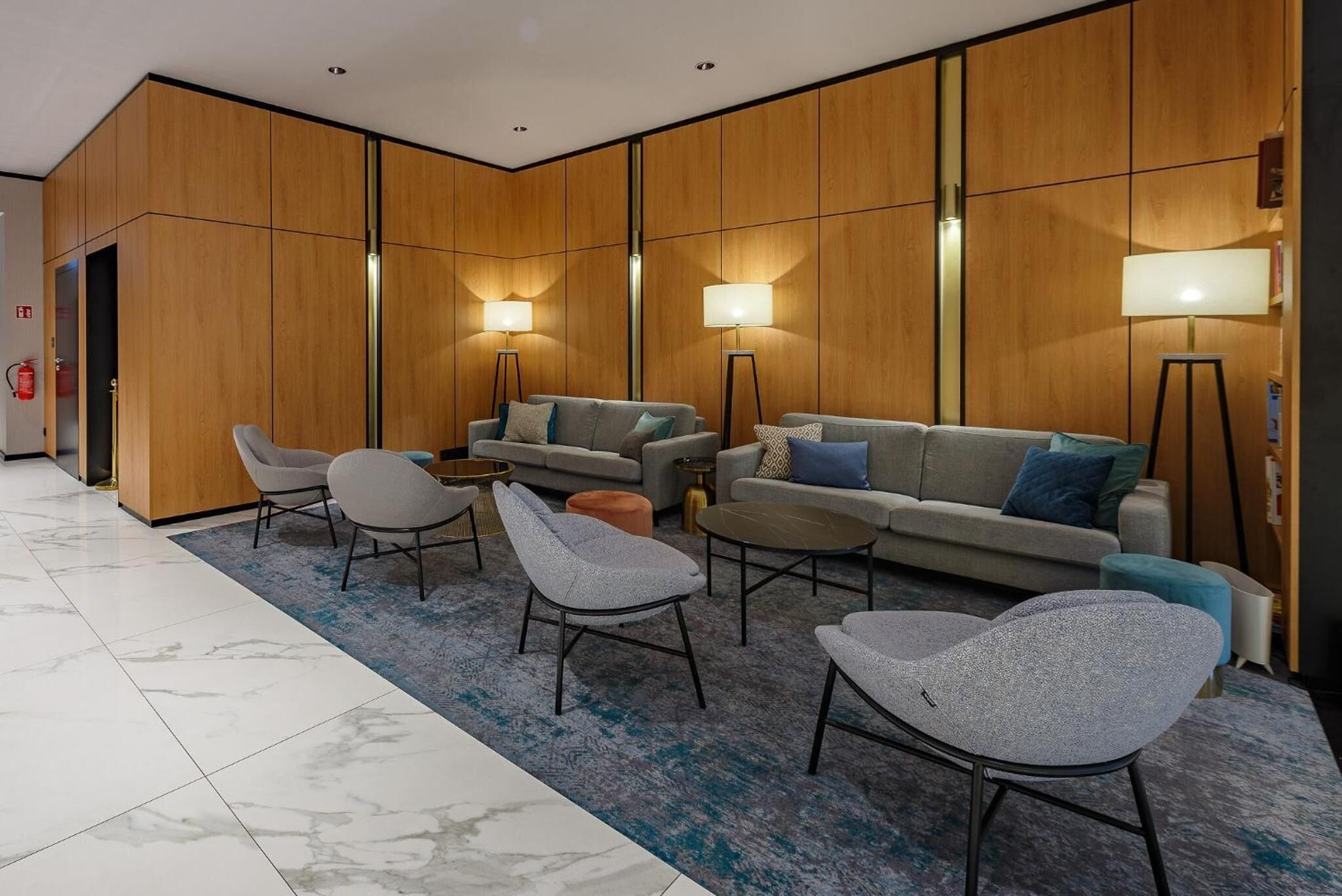 32-inch flat-screen tv with satellite channels, tv, fireplace