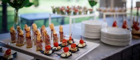 Desayuno buffet incluido todos los días